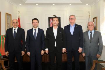 Alanya Kaymakamı Öztürk'e nezaket ziyareti